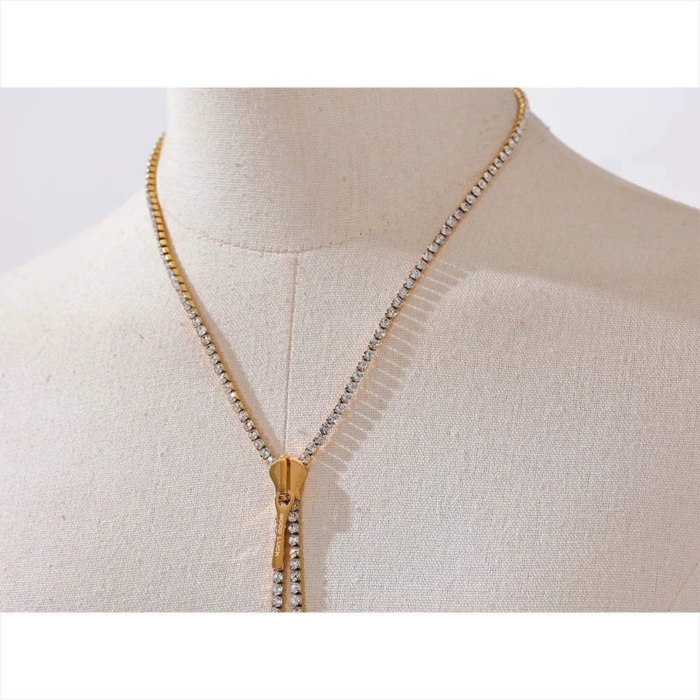 Colier tennis Nida, argintiu, lung, din otel inoxidabil placat cu aur 18K
