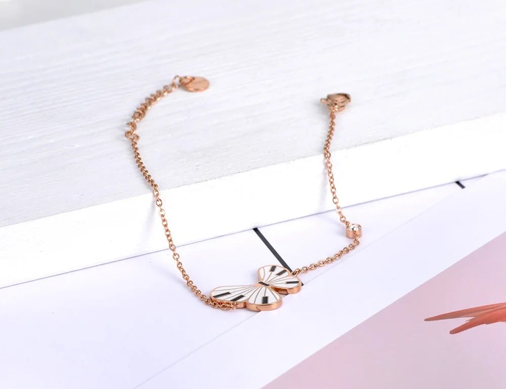 Bratara Marceline, auriu rose, cu model fluture, din otel inoxidabil placat cu aur 18K - Colectia Parisian