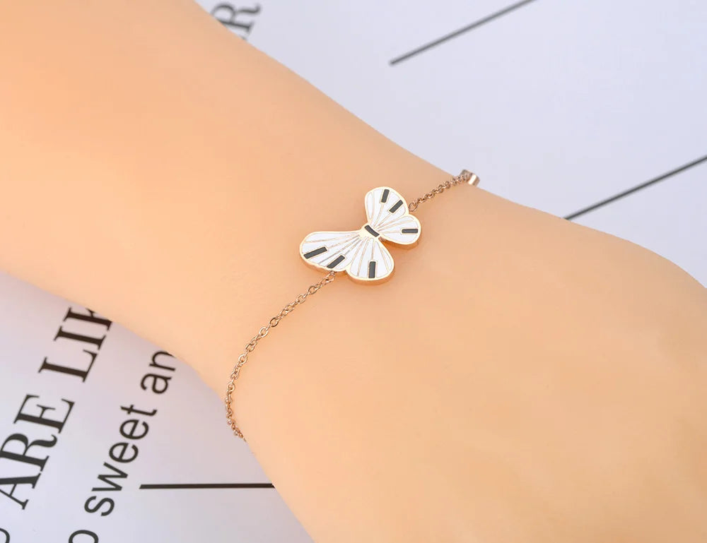 Bratara Marceline, auriu rose, cu model fluture, din otel inoxidabil placat cu aur 18K - Colectia Parisian
