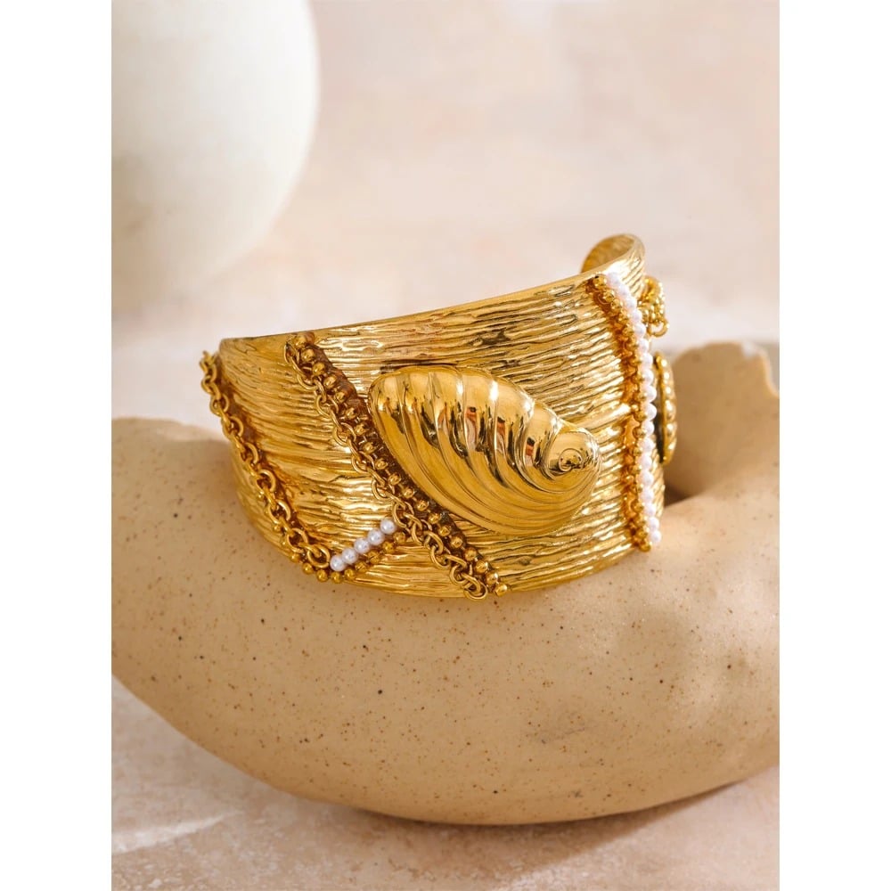 Bratara Leslie, statement, cu model oceanic si perle, din otel inoxidabil placat cu aur 18K