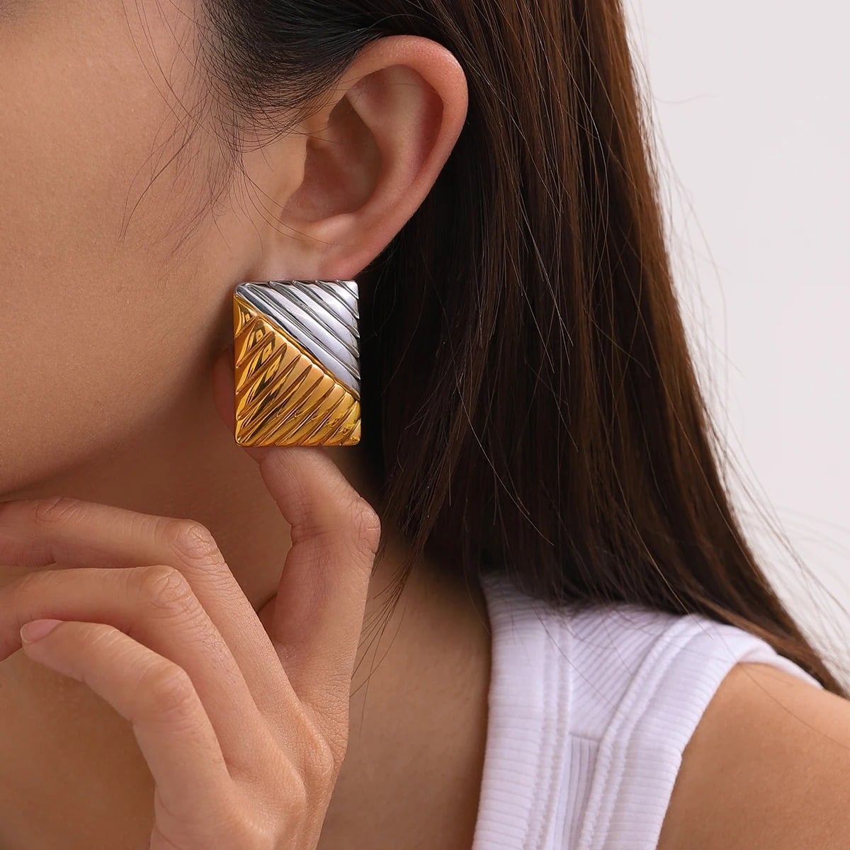 Cercei Talia, dreptunghiulari, mix auriu si argintiu, in stil vintage, din otel inoxidabil placat cu aur 18K - Colectia Glamour
