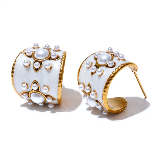 Cercei Zelda, aurii, cu perle, din otel inoxidabil placat cu aur 18K, model vintage - Colectia Universe of Pearls