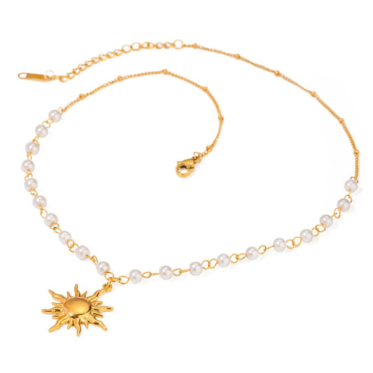 Colier Laurette, handmade, auriu, cu perle si pandantiv soare, din otel inoxidabil - Colectia Universe of Pearls