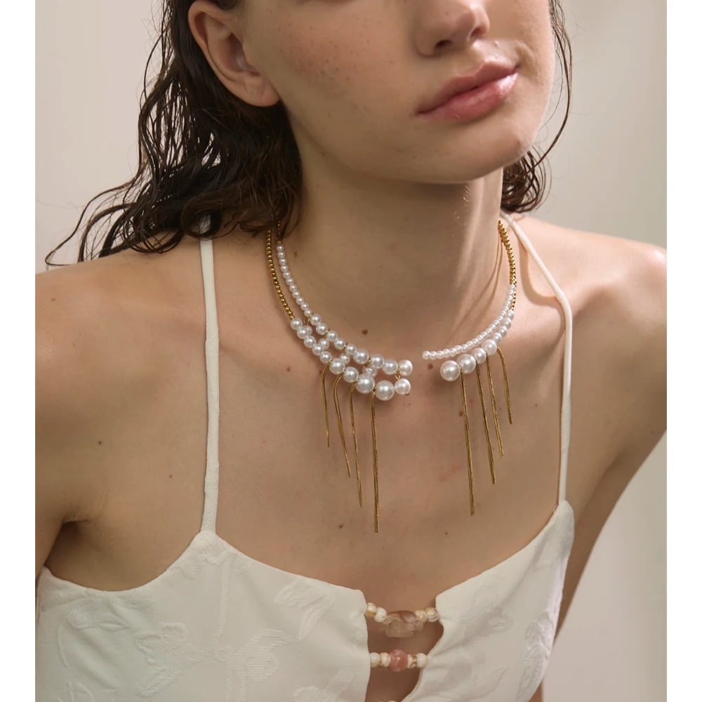Colier Selma, auriu, cu perle si margele, din otel inoxidabil placat cu aur 18K - Colectia Universe of Pearls