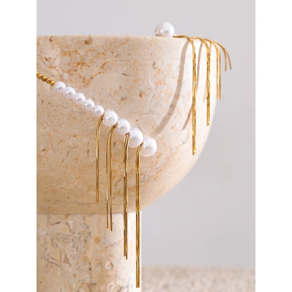 Colier Selma, auriu, cu perle si margele, din otel inoxidabil placat cu aur 18K - Colectia Universe of Pearls