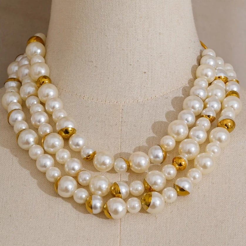Colier Myia, auriu, statement, cu perle, din otel inoxidabil placat cu aur 18K - Colectia Universe of Pearls