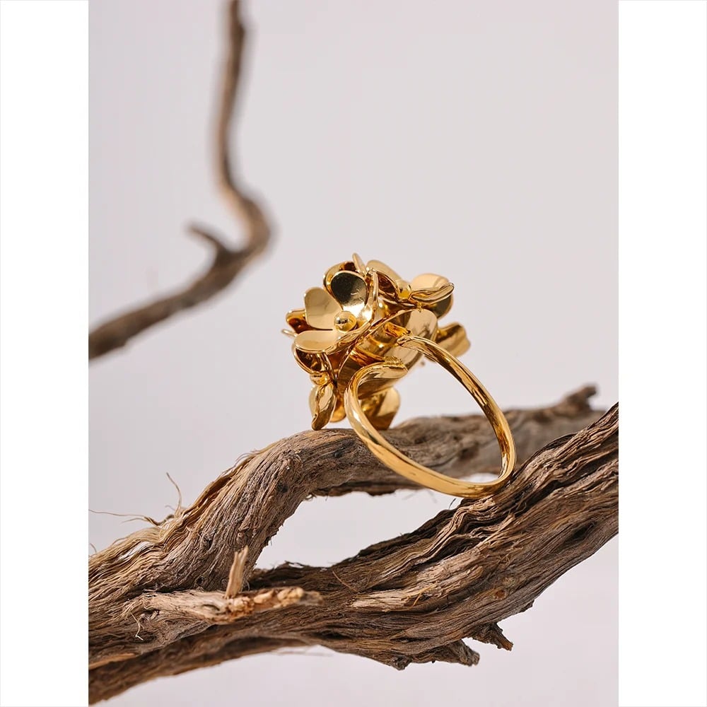 Inel Zoya, auriu, din otel inoxidabil placat cu aur 18K, cu model floral, reglabil