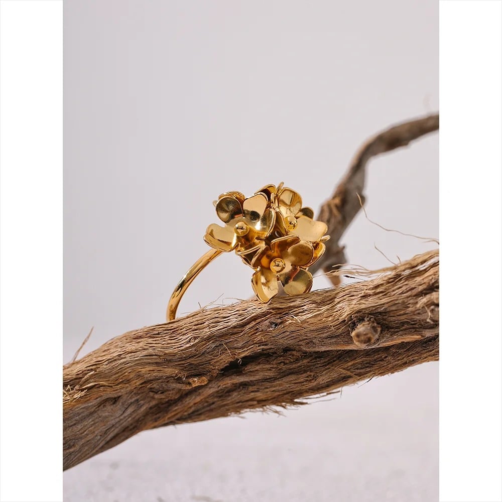 Inel Zoya, auriu, din otel inoxidabil placat cu aur 18K, cu model floral, reglabil